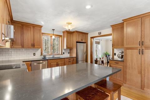 94 Brook St, Dunstable, MA 01827 photo 5