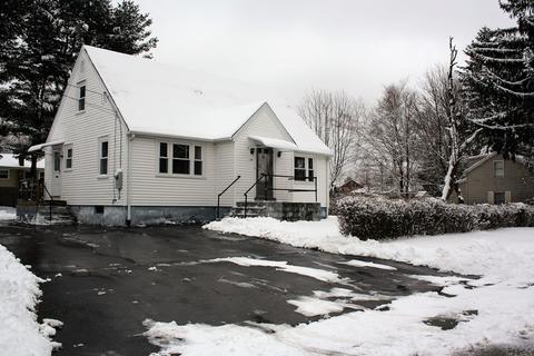 28 Deepdale Rd, Worcester, MA 01606 photo 1