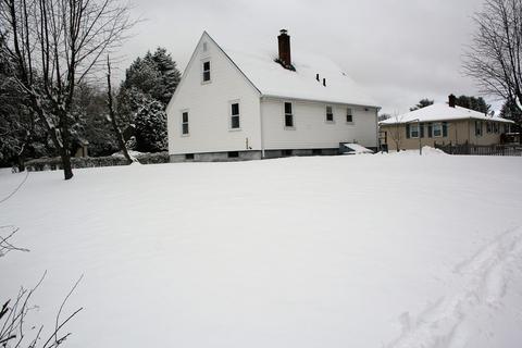28 Deepdale Rd, Worcester, MA 01606 photo 2