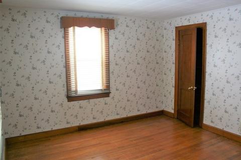 28 Deepdale Rd, Worcester, MA 01606 photo 9