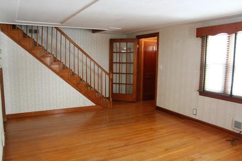 28 Deepdale Rd, Worcester, MA 01606 photo 3