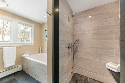 26 Barbara Ln, Reading, MA 01867 photo 25