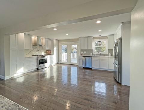 44 Pascal Dr, Springfield, MA 01119 photo 2