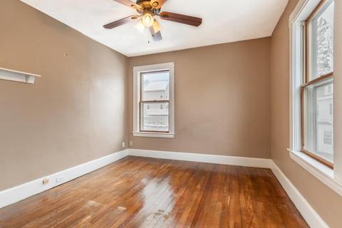 18 Judson St, Beverly, MA 01915 photo 8