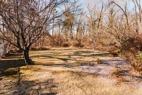 56 Princess Rd, Springfield, MA 01129 photo 5