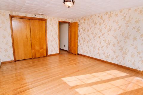 56 Princess Rd, Springfield, MA 01129 photo 24