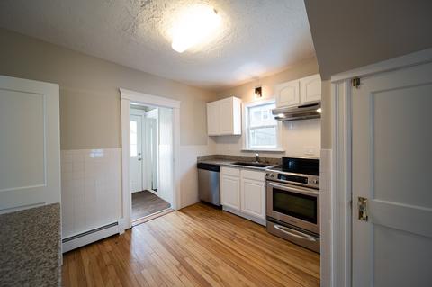 31 Mower St, Worcester, MA 01602 photo 10