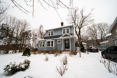 31 Mower St, Worcester, MA 01602 photo 1