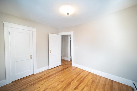 31 Mower St, Worcester, MA 01602 photo 32