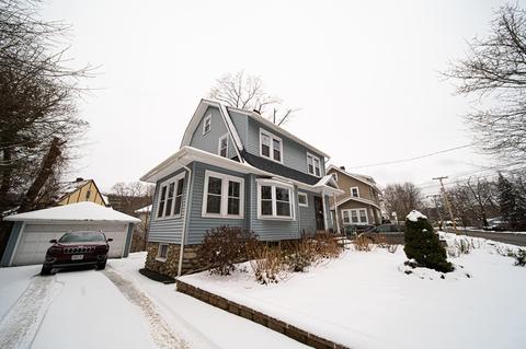 31 Mower St, Worcester, MA 01602 photo 3