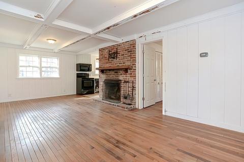 321 Monomoscoy Rd, Mashpee, MA 02649 photo 10