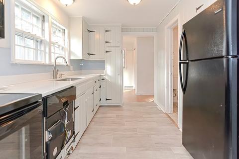 321 Monomoscoy Rd, Mashpee, MA 02649 photo 15