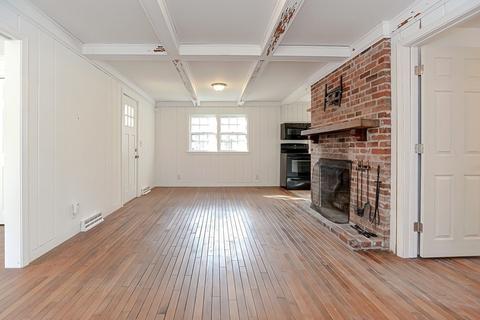 321 Monomoscoy Rd, Mashpee, MA 02649 photo 11