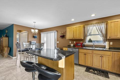4621 N Main, Fall River, MA 02720 photo 4