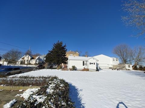 458 Buffinton St, Fall River, MA 02721 photo 8