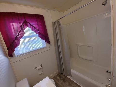 458 Buffinton St, Fall River, MA 02721 photo 25