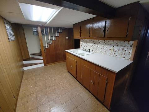 458 Buffinton St, Fall River, MA 02721 photo 41
