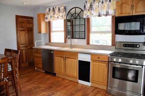 45 Concord St, Maynard, MA 01754 photo 7
