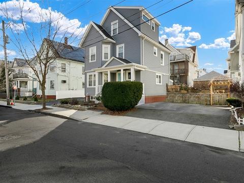 29 Chestnut St, Everett, MA 02149 photo 2