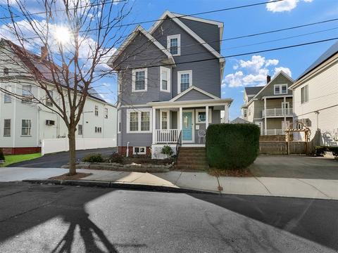 29 Chestnut St, Everett, MA 02149 photo 3