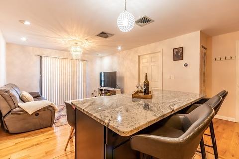 24 Corey St #303, Everett, MA 02149 photo 6
