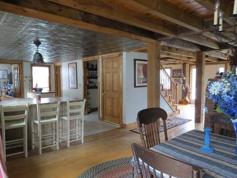 153 W River St, Upton, MA 01568 photo 4