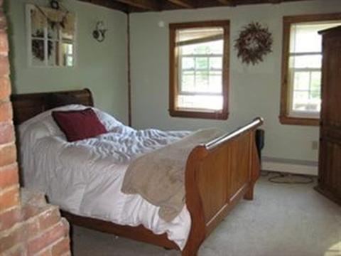 153 W River St, Upton, MA 01568 photo 13