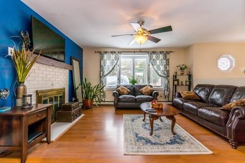 44 Swifts Beach Rd, Wareham, MA 02571 photo 3