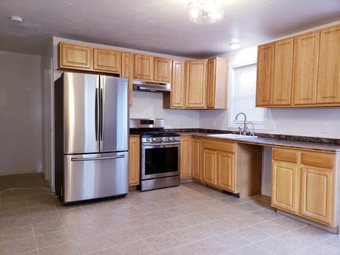 5 Progress St #3, Fall River, MA 02721 photo 7