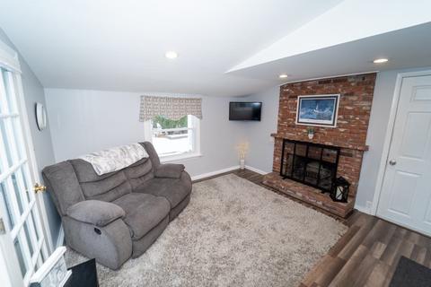 16 Johnson St, Raynham, MA 02767 photo 15