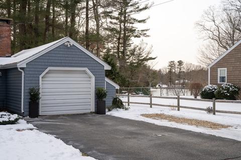 16 Johnson St, Raynham, MA 02767 photo 6