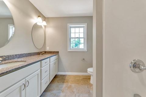 289 Gilbert Ave, Springfield, MA 01119 photo 11