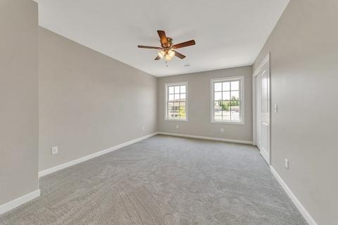 289 Gilbert Ave, Springfield, MA 01119 photo 14