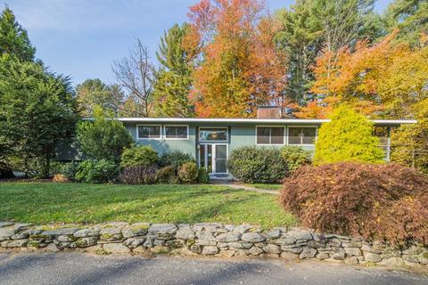 4 Spring Hill Rd, Acton, MA 01720 photo 1