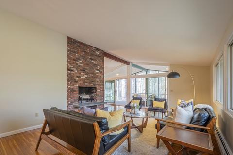 4 Spring Hill Rd, Acton, MA 01720 photo 3