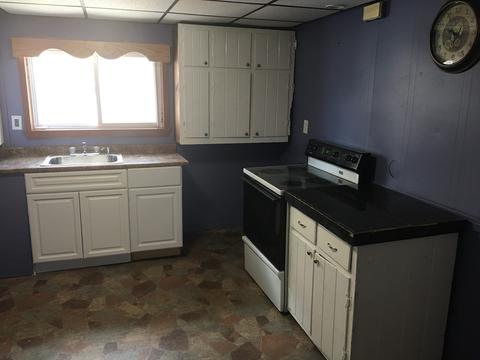 4 Winslow St, Worcester, MA 01609 photo 1