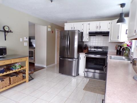 8 Windemere Rd, Worcester, MA 01602 photo 8