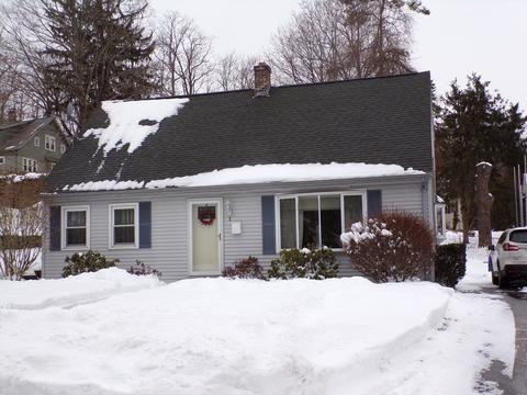 8 Windemere Rd, Worcester, MA 01602 photo 1