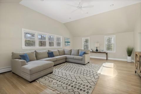 8 Popes Ln, Hingham, MA 02043 photo 5