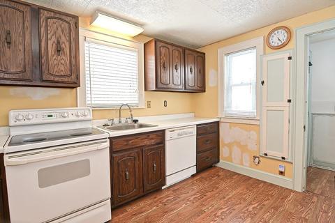 108 Spring St, Stoneham, MA 02180 photo 18
