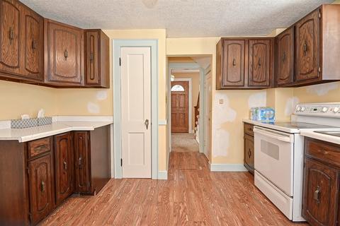 108 Spring St, Stoneham, MA 02180 photo 19