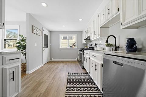 99 Crane St, Dedham, MA 02026 photo 8