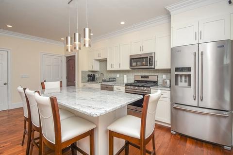 32 Cameron St, Everett, MA 02149 photo 2