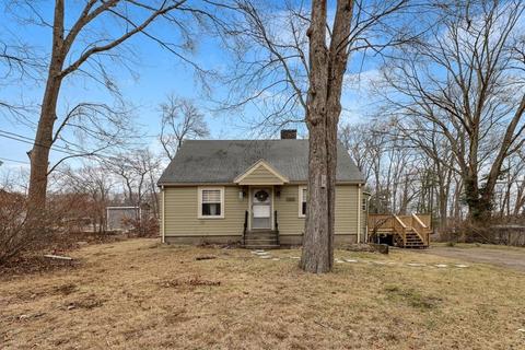 220 E High St, Avon, MA 02322 photo 2