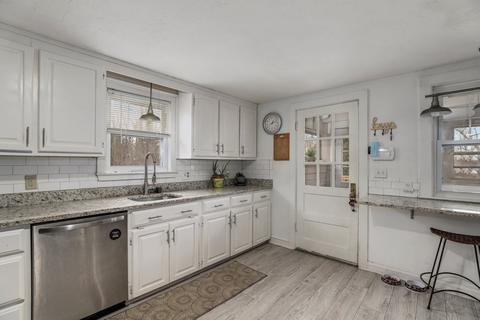 220 E High St, Avon, MA 02322 photo 12