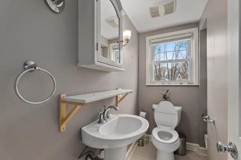 220 E High St, Avon, MA 02322 photo 13