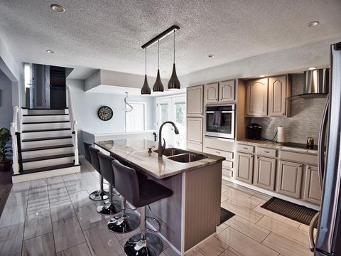 805 Warren St, Fall River, MA 02721 photo 5