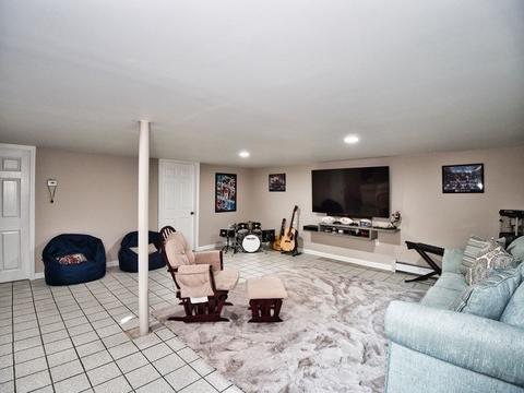 805 Warren St, Fall River, MA 02721 photo 37