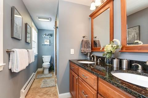 98 Laurel Dr, Needham, MA 02492 photo 24