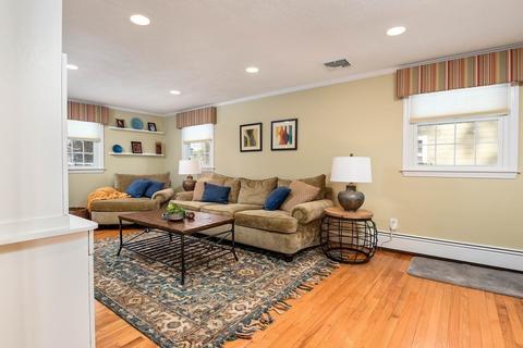 98 Laurel Dr, Needham, MA 02492 photo 10